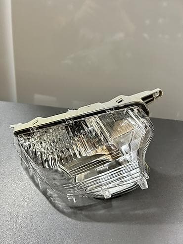 dönmə işığı: Sağ ön, Toyota Aqua, Yeni — 2