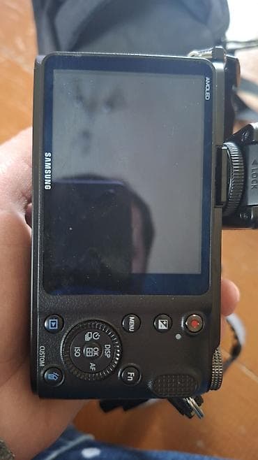 hp 15 da0019nia: Samsung fotoaaparatı satılır. az işlənib təzə kimixir. isdifadə — 6