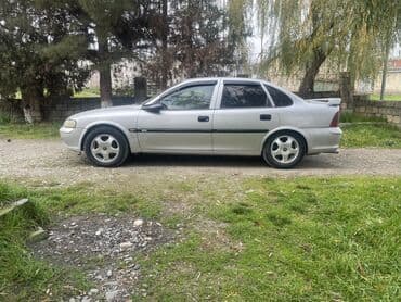 07 diskləri: Opel Astra: 1.6 l | Sedan — 8