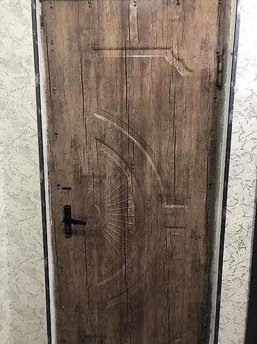 ucuz parcalar: Mənzil üçün İşlənmiş Giriş qapısı Glazok ilə, Ünvandan götürmə — 2