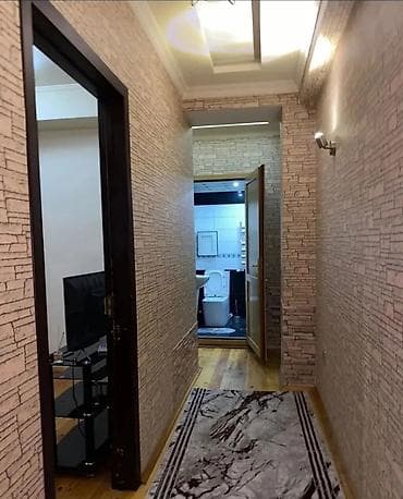 qobuda kirayə ev: Xirdalanda 3 nomreli mekteb terefde 2 otaqli esyali ne esya var qalir — 3