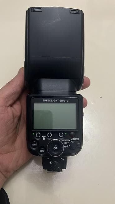 nikon d5200: Nikon D7000 DSLR fotoaparat dəsti Nikon D7000, normal vəziyyətdədir — 4