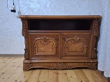 hinduska etinin qiymeti: Yüksək keyfiyyətli, Malayziya istehsalı klassik üslubda TV altlığı — 3