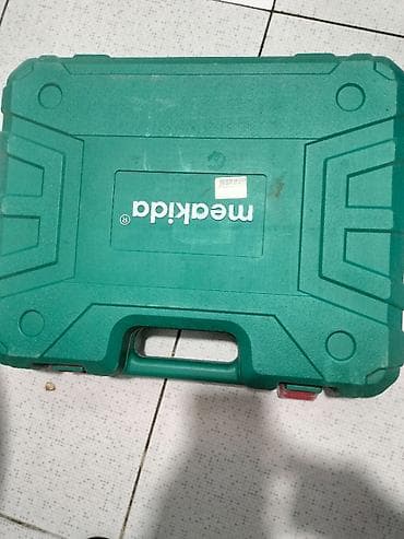 makita drel: İşlənmiş Drel dəsti, ədəd: 50, Drel-şurupaçan, 220 W qədər — 4