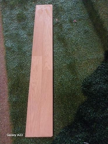 Rezin döşəmə örtüyü: Məhsul: Taxta teksturalı döşəmə paneli (laminat/vinil tipli planka) — 2