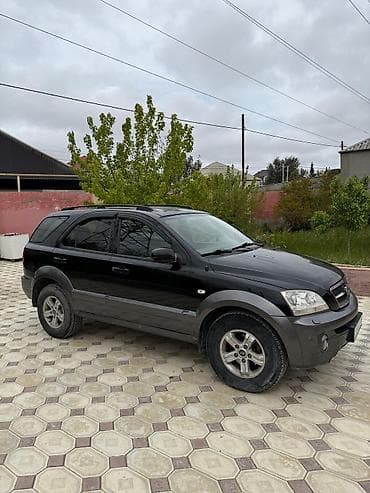 kia sorento: Kia Sorento – qara rəngli, tam ölçülü SUV. Texniki və xarici — 3
