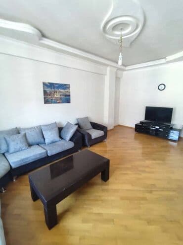 berdede kiraye evler 2025: Neftciler metrosuna yaxin 18 mertebeli binanın 16-ci mərtəbəsində — 9