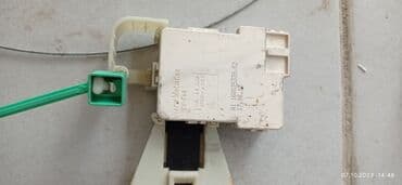 toxuma maşını: Paltaryuyan maşın Indesit, 5 kq, Ehtiyat hissələri kimi, Avtomat, Qurutmasız — 3