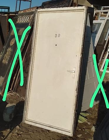 plastik qapi gence: Seyf qapı satılır.yaxşı vəziyyətdədi.çərçivəsi şvellerdi.ölçüsü Eni 95 — 1