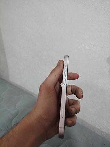 Video oyunlar və konsollar: IPhone 13, 128 GB, Ağ, Face ID — 6