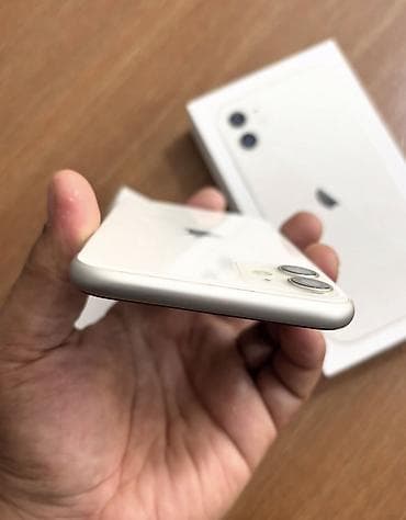 айфон 1: IPhone 11, 128 ГБ, Белый, Гарантия, Беспроводная зарядка, Face ID — 6