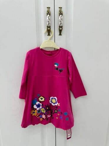 Пиджаки: Məhsul: Qız uşaqları üçün paltarlar (3 model) Yenidir usdu etiketlidir — 2