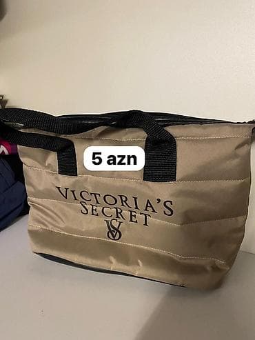 sport sumkalar: Victoria’s Secret brendli qadın çantası - Rəng: bej gövdə, qara — 1