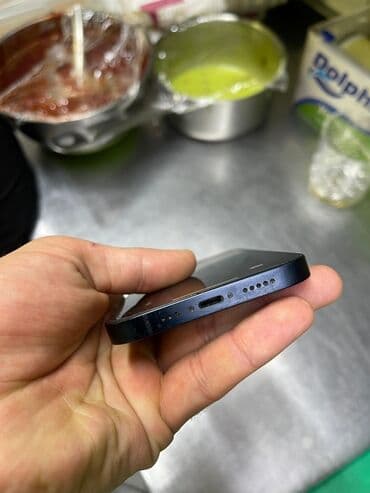 айфон 13 мини: IPhone 13, Синий, Face ID — 2