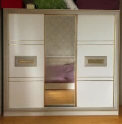 ikinci əl şkaf: İşlənmiş — 1