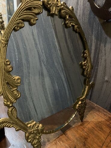 зеркало со столиком: Зеркало — 1