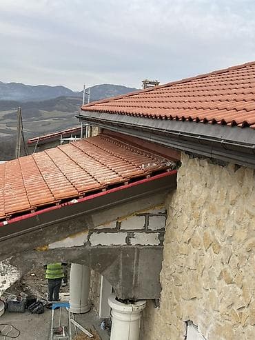 Plitə işləri: Peşəkar dam örtüyü və çardaq işləri xidməti Təklif etdiklərimiz: - — 5