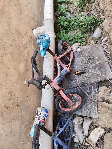 Uşaq geyimi və ayaqqabıları: Uşaq velosipedləri paketi Nevelerim xarice getdiyi ucun satiram Her — 7