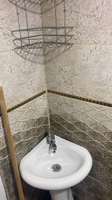 xacmazda kiraye evler ayliq: Xətai rayonu,Köhnə günəşli,Semedbey Mehmandarov, 263 nömrəli məktəbin — 6