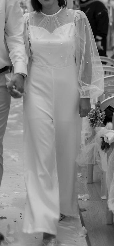 tulum paltarlar: Salam . Nigah üçün almışdıq. Bircə dəfə nigaha geyinilib . Yenidən — 4