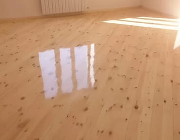 evdə nəmişlik: Pol və paketlərin yonulmasi, silifovka olunmasi Evinizin pol və — 1