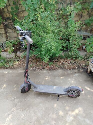 Velosiped ehtiyyat hissələri: İşlənmiş Elektrik samokat > 12", 251 - 350 Vt, 26 - 35 km/s — 1