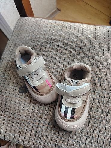 Детская одежда и обувь: Uşaq ayaqqabıları – bej rəngli, qunduz çalarlarında dama (şotland) — 2