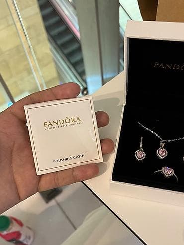 guzdək daşı: Dəstə daxildir: Boyunbağı, Pandora, 925 Əyar — 6