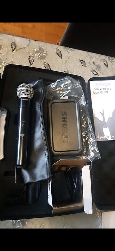 Salam. SHURE PGX4 Mikrafonu. teze kimidi 2 ay işlenib. (644_622 mhz)