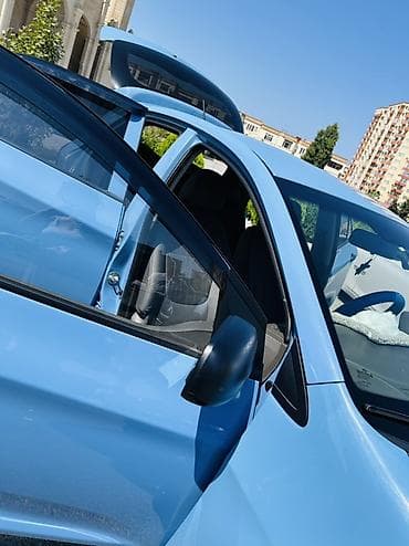 diskilər: Kia Morning: 1 l | 2013 il Hetçbek — 9