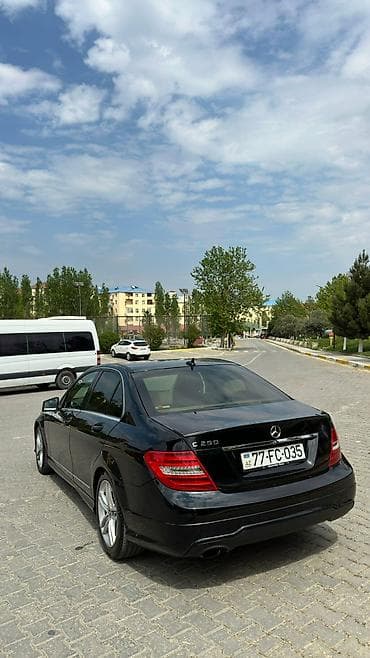 cesqa turbo az: Mercedes-Benz C 250: 8.1 l | 2011 il Sedan — 3