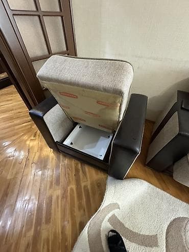 Divan, Divan, Bazalı, Açılan