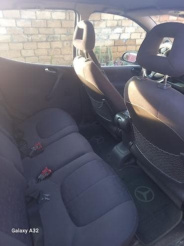 chevrolet aveo servis: Mercedes-Benz A 170: 1.7 l | 2000 il Sedan — 4