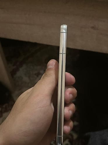 kamera ptz: SAMSUNG S22 128/8 - Tam ekranlı, nazik çərçivəli dizayn - Ön — 4