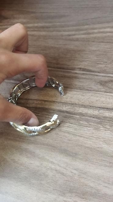 3d şəkillər: 6 ədəd metal bilərziklər – 2 model - Model 1: Minimalist, gümüş — 5