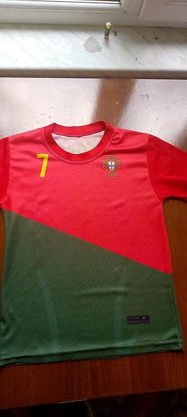 школьная форма баку: Portuqaliya millisinin futbol köynəyi – Ronaldo 7 - Rənglər: üst — 2