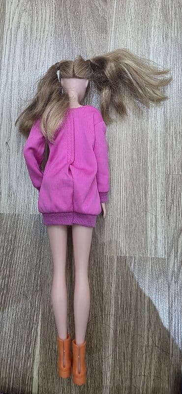 i̇ncə uşaq kolqotları: Oyuncaq BARBIE hundur, original - Təxminən 29–30 sm ölçülü maneken — 2