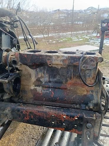 moto 50 cc: (Mator)Belarus mtz 82.1 blokudu hal hazırda zbor şəkildədir 2dənə — 2