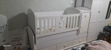 Yemək masaları, oturacaqları: Təzə haldada hec bir defekti yox təmiz türk malı Ünvan Nərimanov — 2