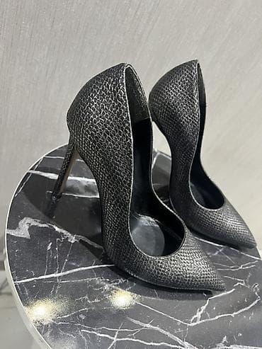 ayaggabı: Gorunusu,ayaqda durusu super sadece mene penceden bu tip ayaqqabi — 1