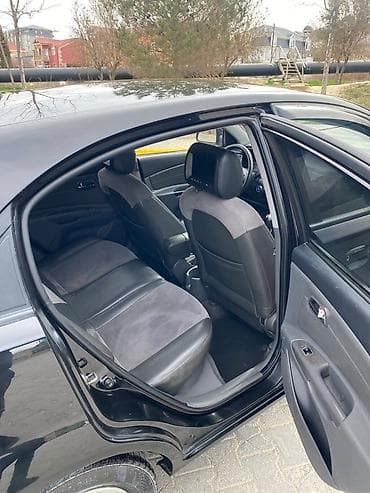 avtomobil diski: Kia Rio: 1.4 l | Hetçbek — 3
