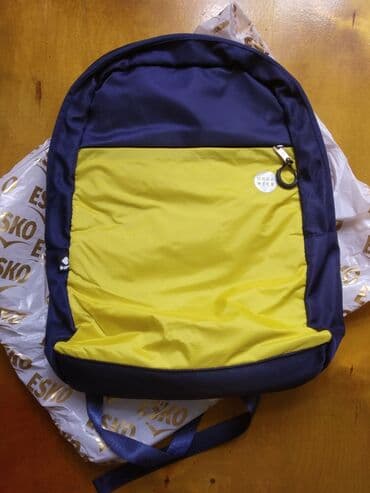 Bel çantası ryukzak satılır noutbuk daşınması üçün də nəzərdə tutulub