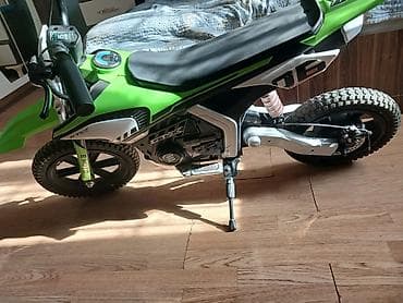 suru: Uşaq elektrik motosikleti – XGT E-MOTO (yaşıl) Xüsusiyyətlər: - — 1