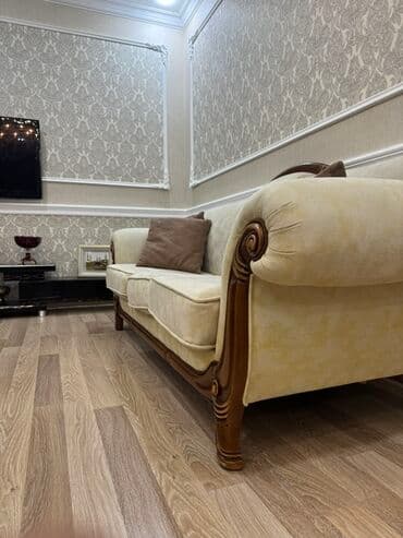 диван и 2 кресла: Диван, Б/у, Нераскладной, Без подьемного механизма, Велюровая ткань, Нет доставки — 2