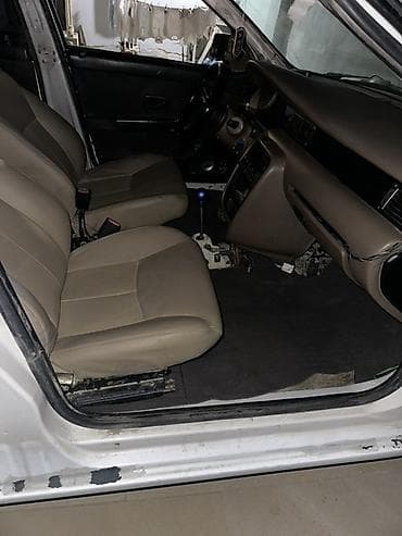 limuzin maşın: Iran Khodro Samand: 1.8 l | 2006 il 555000 km Sedan — 9
