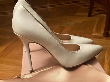 белые туфли новые: Туфли, Размер: 39, цвет - Белый, Новый — 1