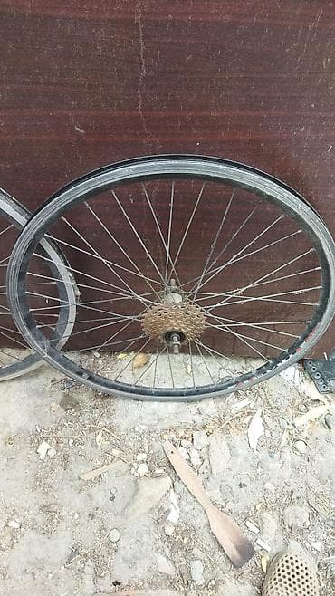 Velosiped təkər cütü - Ölçü: 700C (şossə/şəhər velosipedi ölçüsü; dar — 1