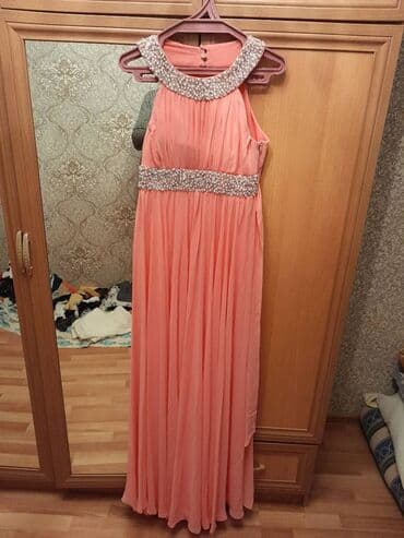 коктейльные платья в баку: Her nov ziyafet paltarlari, heresi 1-2 defe wenliye geyilib. Baha — 12