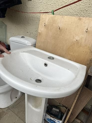 iwlenmiw unitazlar: Unitaz və ayaqüstü lavabo dəsti - Material: sanitar keramika, ağ rəng — 3