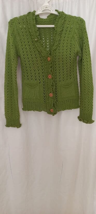 женские вязаные кардиганы: Ikisi bir yerde 8 manata satilir.tekde satilir.yasil reng 2 defe — 1
